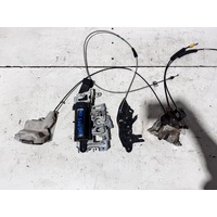 Toyota Tarago Left Rear Door Lock Mechanism ACR50 01/2006-06/2020