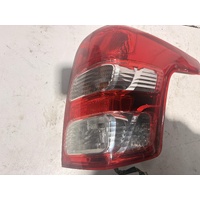 Mitsubishi Triton Right Headlight MQ 03/2015-10/2018