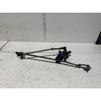 Toyota Corolla Front Wiper Assembly AE112 10/1998-11/2001