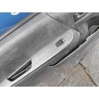 Toyota Hiace Left Front Window Switch KDH221 01/2005-04/2019