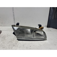 Toyota Camry Right Head Light MCV20 08/1997-09/2000