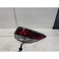 Toyota Kluger Right Tail Light GSU50 12/2013-10/2016