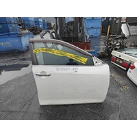 Toyota Camry Right Front Door Glass AVV50 11/2011-10/2017