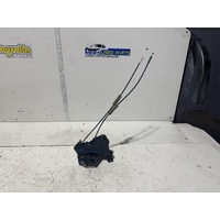 Toyota Corolla Left Front Door Lock Mechanism ZRE152 03/2007-10/2013