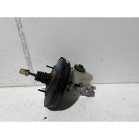Toyota Corolla Brake Booster w/Master Cylinder AE112 10/1998-11/2001