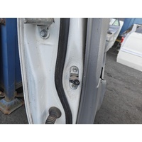 Toyota Hilux Right Front Check Strap KUN26 03/2005-08/2015