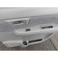 Toyota Hilux Right Rear Power Window Switch GGN15 02/2005-08/2015