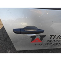 Mitsubishi Triton Right Front Outer Door Handle MQ 03/2015-10/2023