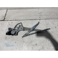 Toyota Corolla Right Front Door Window Regulator ZZE122 12/2001-06/2007