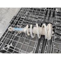 Toyota Hilux Left Front Strut KUN16 03/2005-08/2015