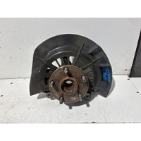 Toyota Camry Right Front Hub Assembly AVV50 03/2012-10/2017