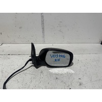 Toyota Rukus Right Door Mirror AZE151 01/2007-12/2015