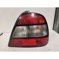 Daewoo Leganza Tail Light Right Rear 08/97-08/02