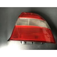 Honda Accord Right Tail Light CD 10/1993-11/1997