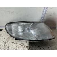Saab 9 5 Right Corner Light 11/1997-10/2001