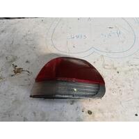 Subaru Outback Right Tail Light 2nd Gen 09/1996-10/1998