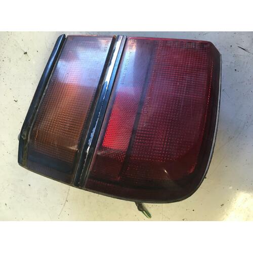 Toyota Camry SV21 Stat/Wagon Left Taillight 03/87-09/89