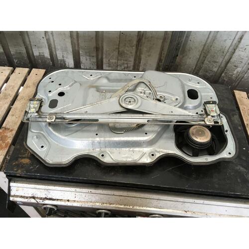 Ford Focus LR Right Front Window Reg/Motor Power 8 Wire 4/5DR 01/2001-06/2005
