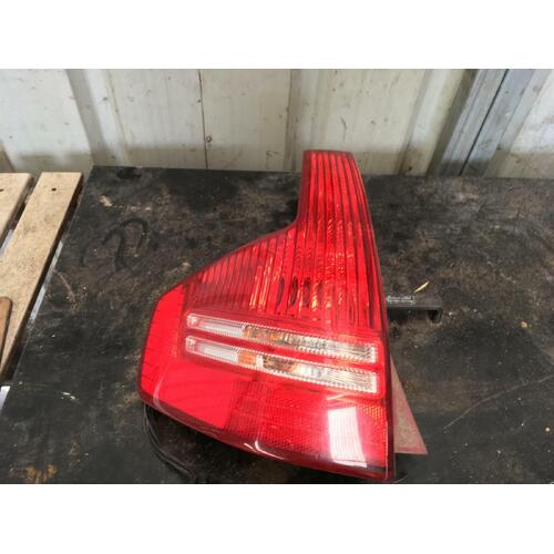 Citroen C4 Hatch Lower Left Tail Light 03/2005-09/2011