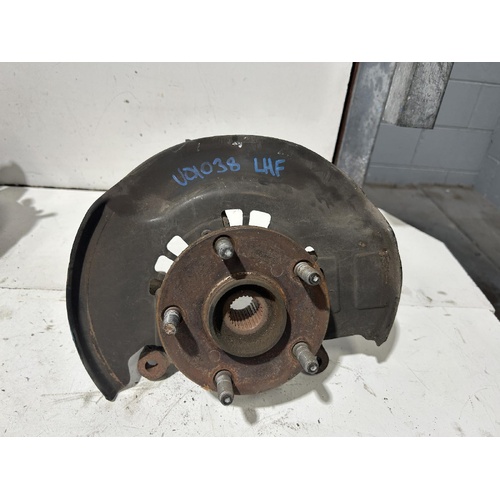 Toyota RAV4 Left Front Hub Assembly ACA23 07/2000-10/2005