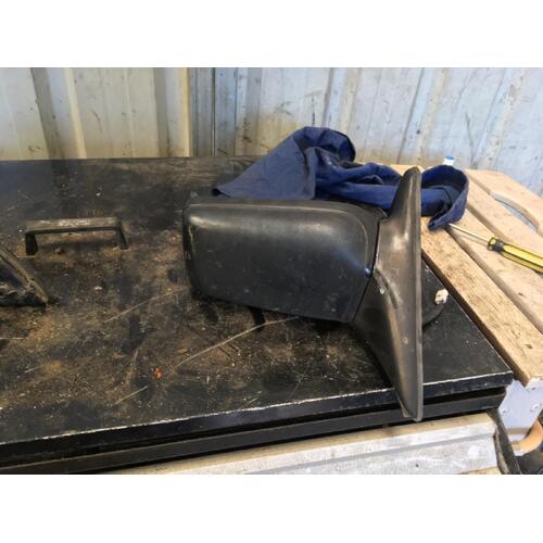 Toyota Corolla AE92 Right Door Mirror Power Black 4/5DR 06/1989-08/1994