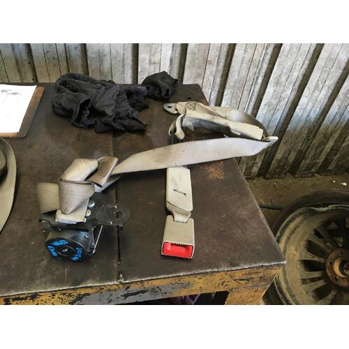 Toyota Aurion Right Rear Seatbelt and Stalk GSV40 10/2006-03/2012