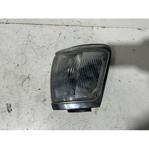 Toyota Surf Left Corner Light KZN130 1992-1995