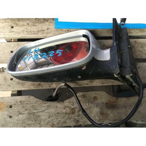 Volkswagen Passat Left Door Mirror 3B/GP 03/1997-11/2005
