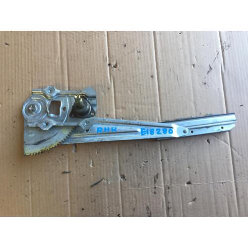 Toyota Corolla Right Rear Window Regulator ZZE122 12/2001-06/2007