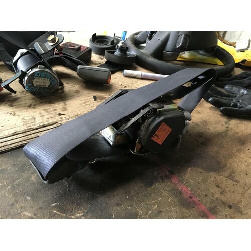 Toyota Avalon MCX10 Left Front Seatbelt 07/2000-06/2005