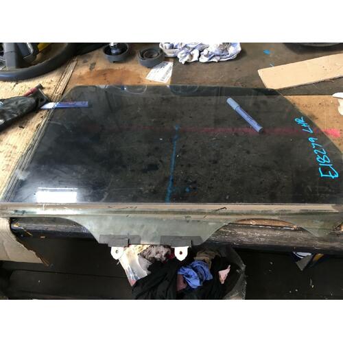 Toyota Avalon MCX10 Left Rear Door Glass Early Type 07/2000-10/2001