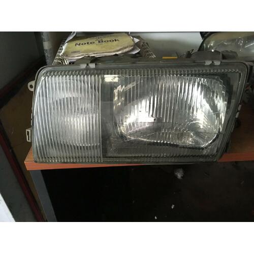 Mercedes Benz 280 SE Left Headlight 1975-1986