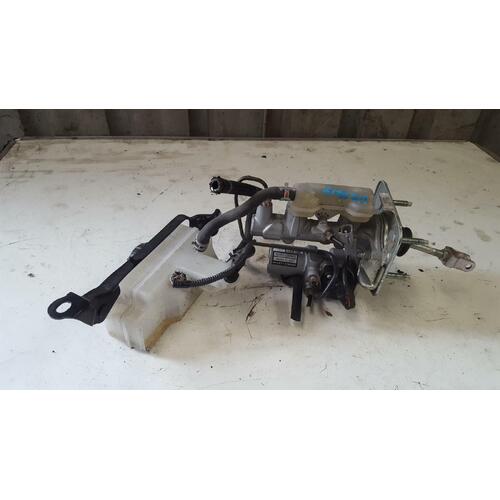 Toyota Camry Master Cylinder with Reservoir 06/2006-11/2011