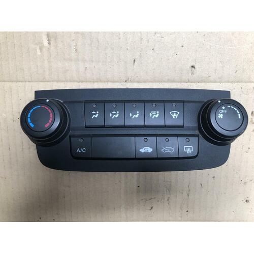 Honda CR-V Heater Controls RE 03/2007-10/2012