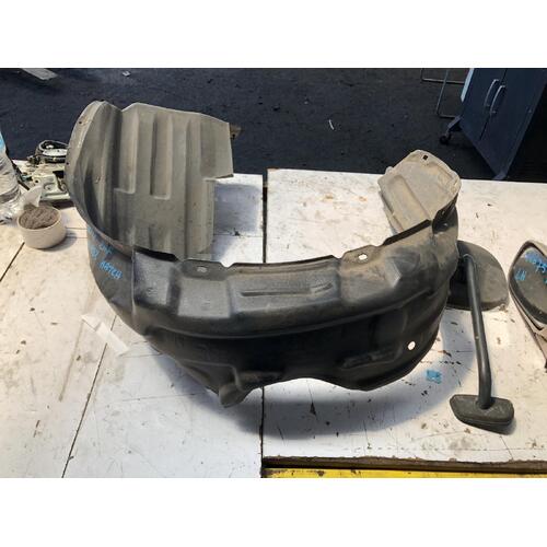 Toyota Corolla Guard Liner Right Front ZZE122 12/2001-04/2004