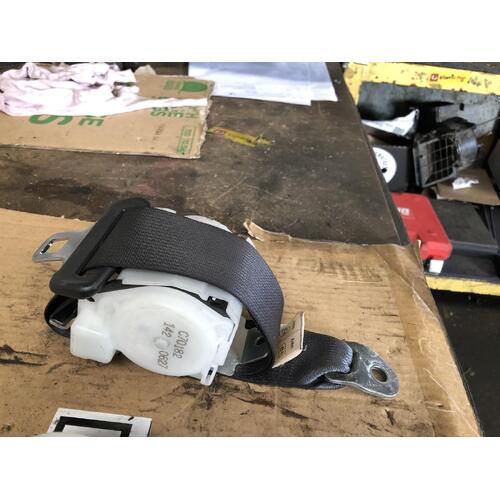 Mitsubishi 380 Right Rear Seatbelt DB 09/2005-03/2008