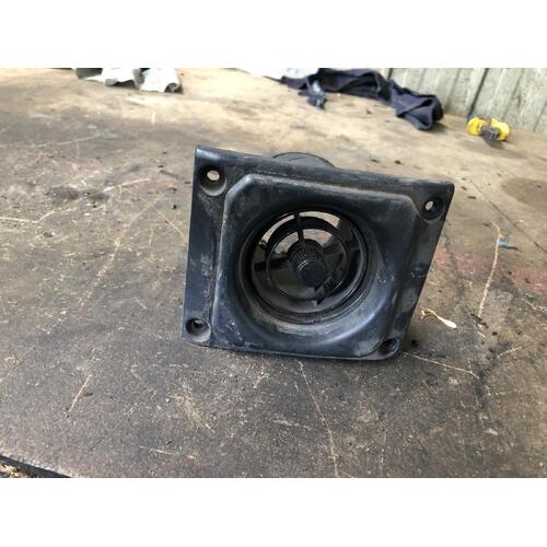 Toyota Landcruiser Left Middle A/C Vent VDJ78 03/2007-Onwards