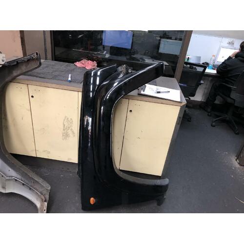 Jeep Cherokee Right Guard KJ 09/2001-10/2004