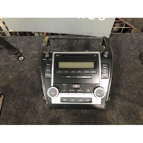Toyota Camry Heater Controls ASV50 12/2011-10/2017