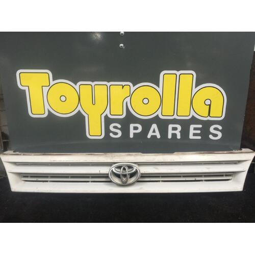 Toyota Corolla Grille AE102 07/1996-10/1999