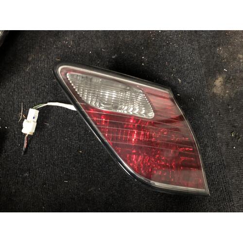 Lexus ES300 Left Bootlid Light MCV30 10/2001-12/2005