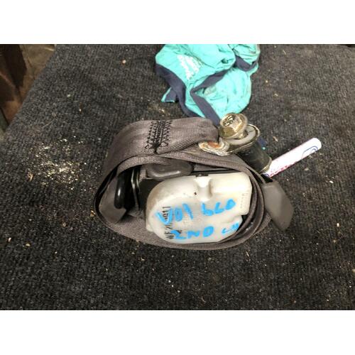 Toyota Supercustom Left Rear 2nd Row Seatbelt KZH100 10/1989-12/2004