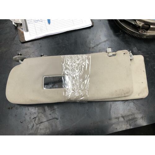 Toyota Landcruiser Sun Visors FZJ80 05/1990-03/1998