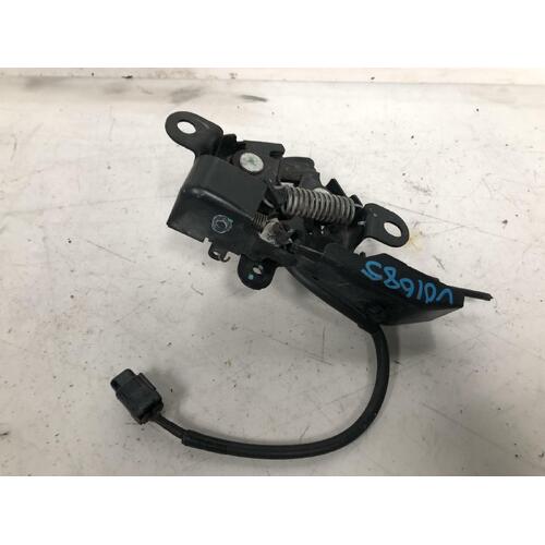 Toyota Camry Bootlid Lock Mech ASV50 12/2011-10/2017