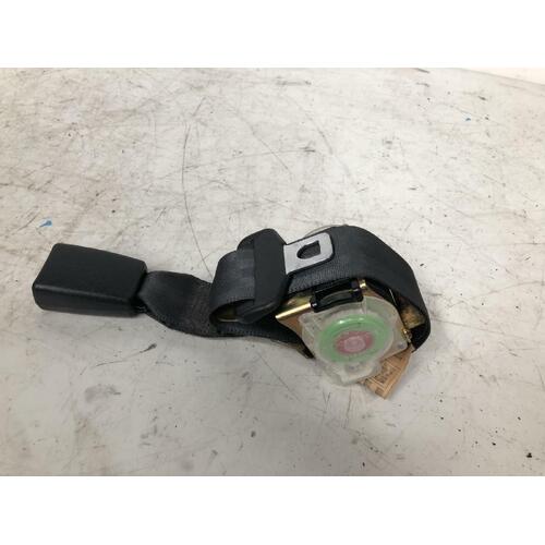 Lexus IS200 Centre Rear Seatbelt GXE10 03/1999-10/2005