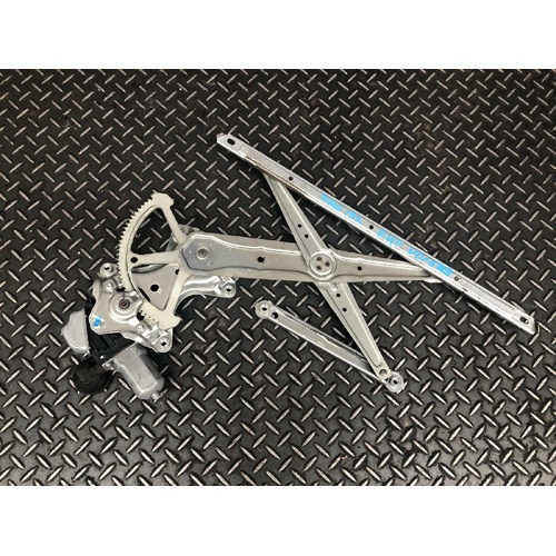 Toyota Corolla Right Front Window Reg/Motor ZRE182 10/2012-12/2013