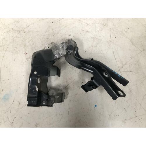 Toyota Camry Bonnet Hinges ASV50 12/2011-10/2017