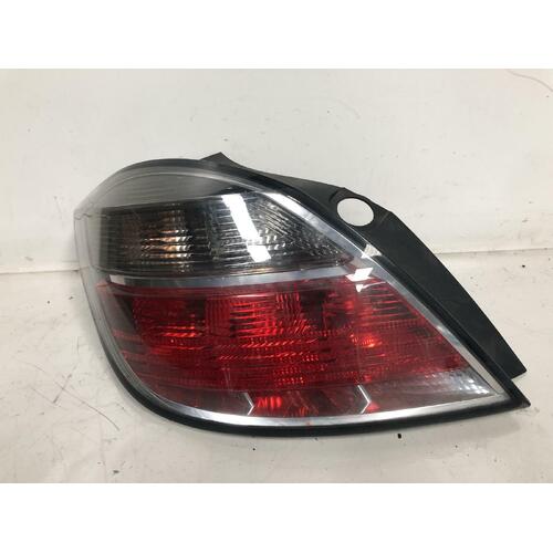 Holden Astra Left Tail Light AH 10/04-08/09 5DR Hatch