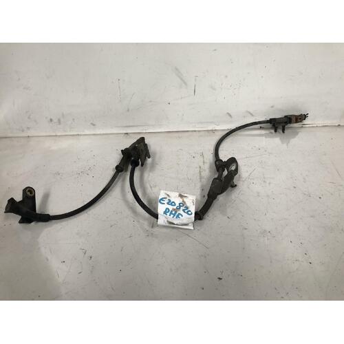 Chrysler Voyager Right Front ABS Sensor RS 05/2001-02/2008