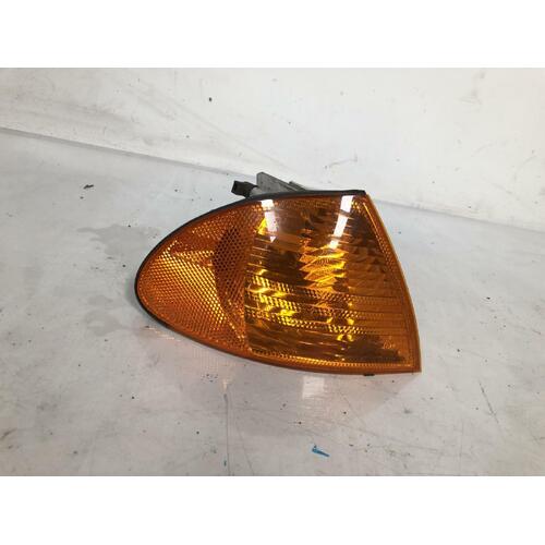 BMW 3 Series Right Corner Light E46 09/1998-09/2001